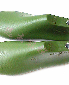 【厂家供应】女庄新款加大加肥塑胶毛毡羊毛靴鞋楦，36005-01