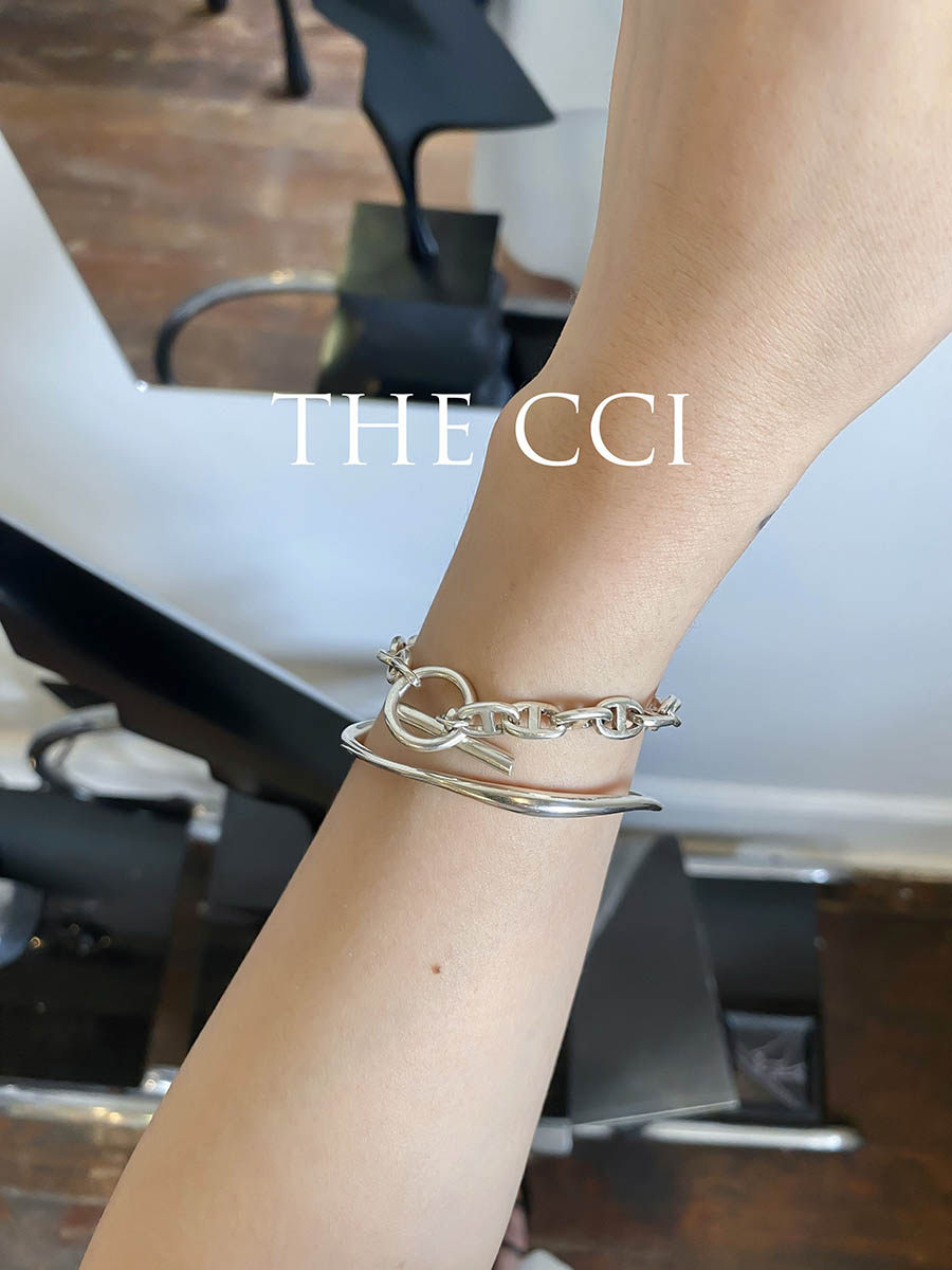 the cci|2022新款925实心重工猪鼻子纯银环环相扣to扣手链不掉色