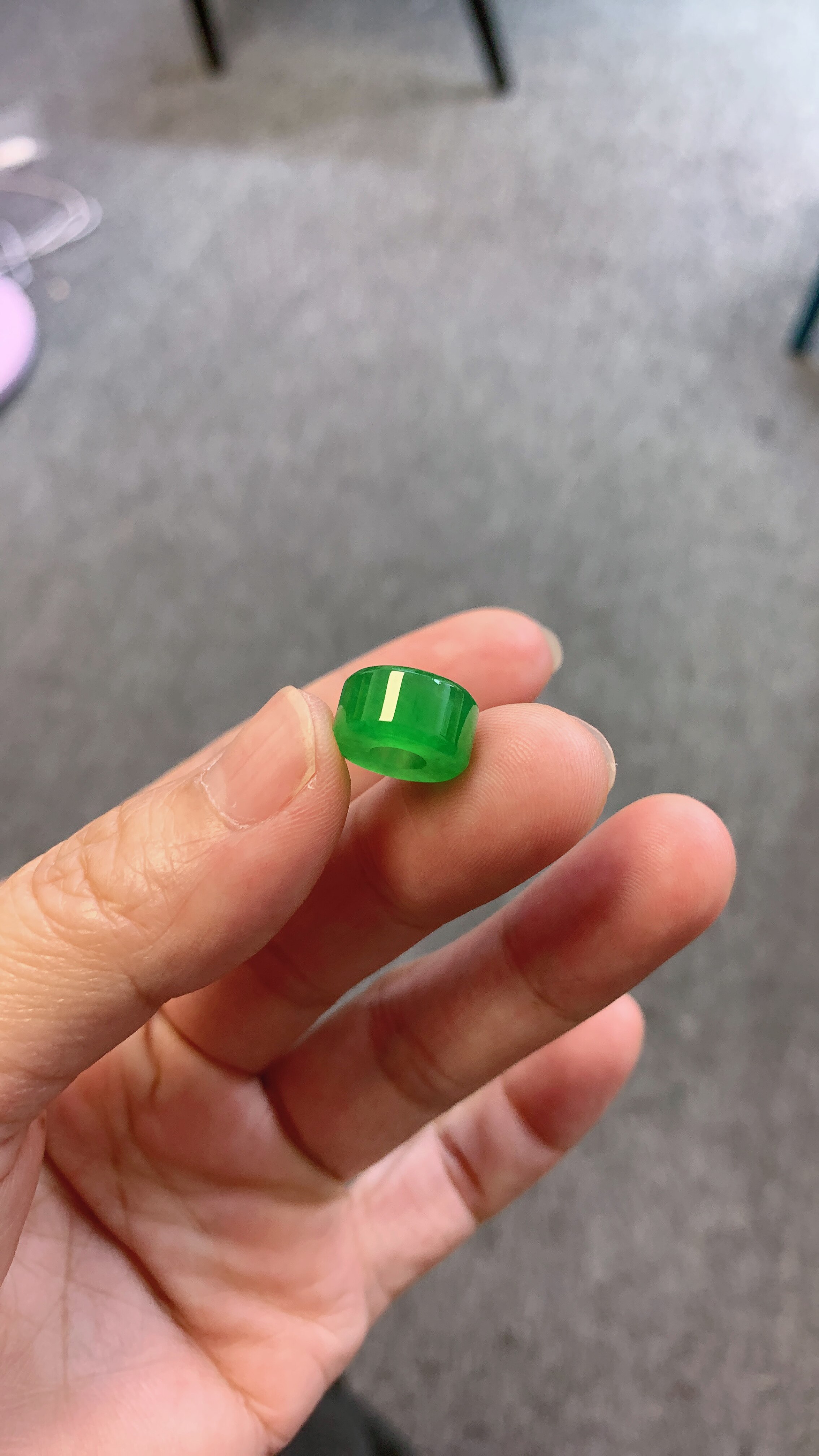 缅甸天然a货翡翠冰满绿路路通吊坠