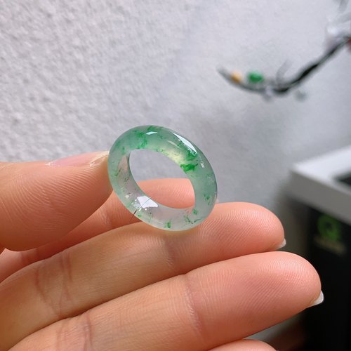 12-13圈口缅甸天然翡翠A货冰飘阳绿戒指A65#