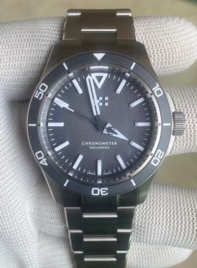 Christopher Ward 新款夜光钛合金瑞士天文台自动机械防水男手表