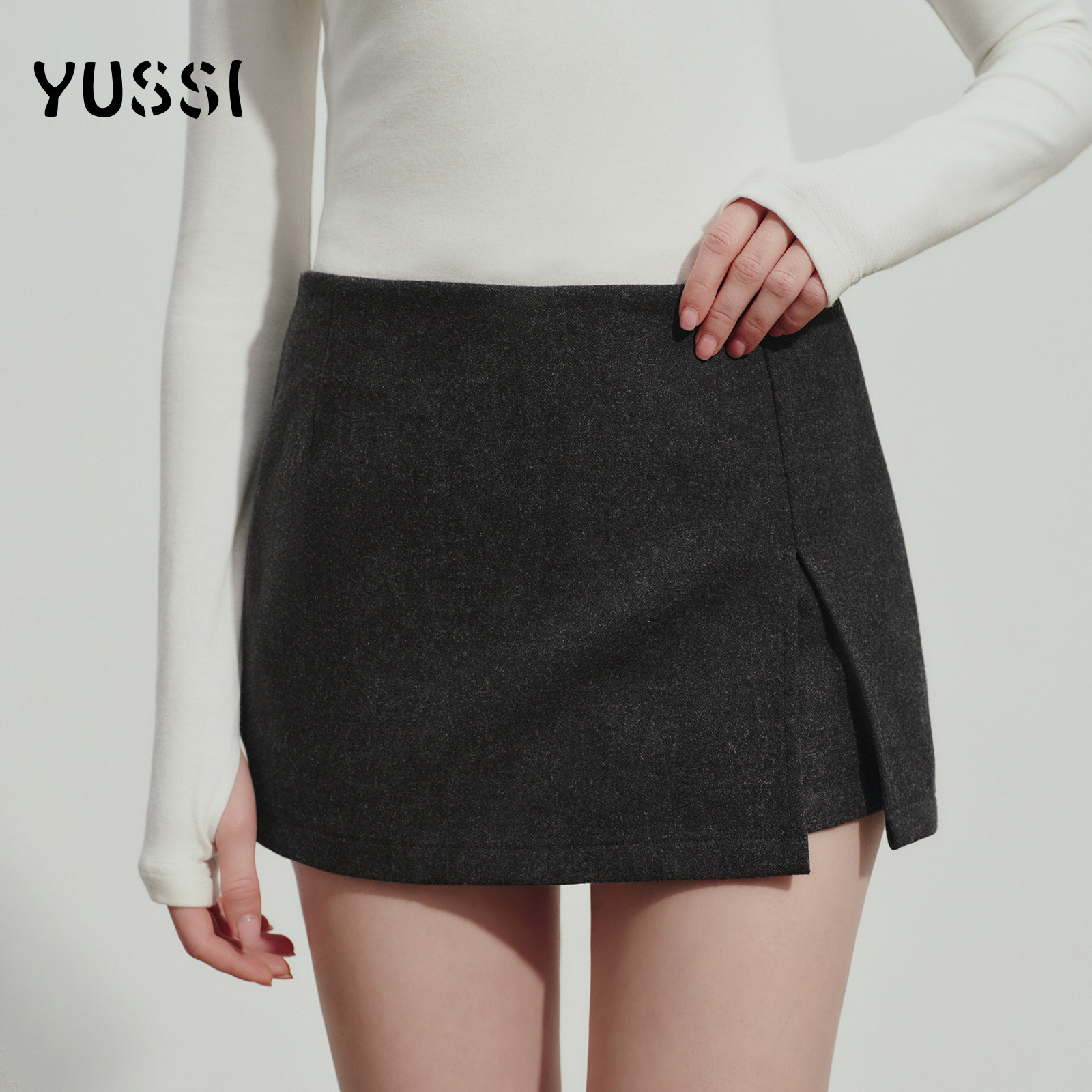 YUSSI美式复古灰色绵羊毛A字开叉裙秋冬打底短裙百搭防走光包臀裙
