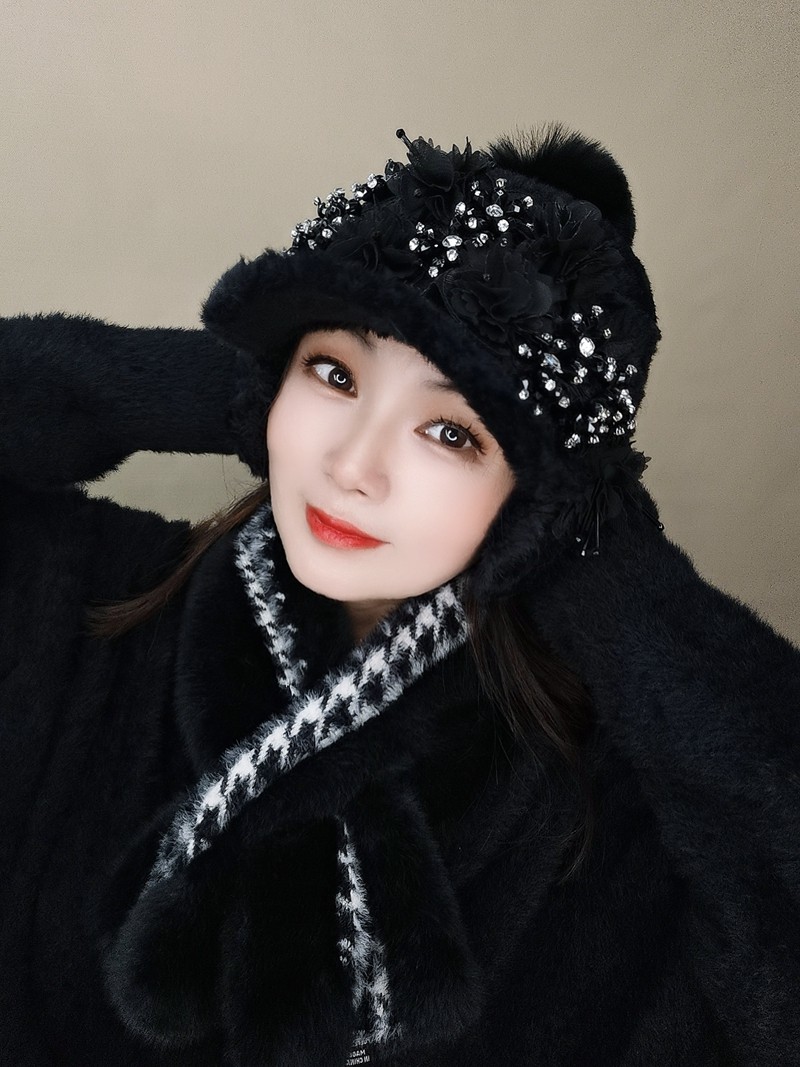 秋冬加绒保暖护耳帽女毛毛棒球帽