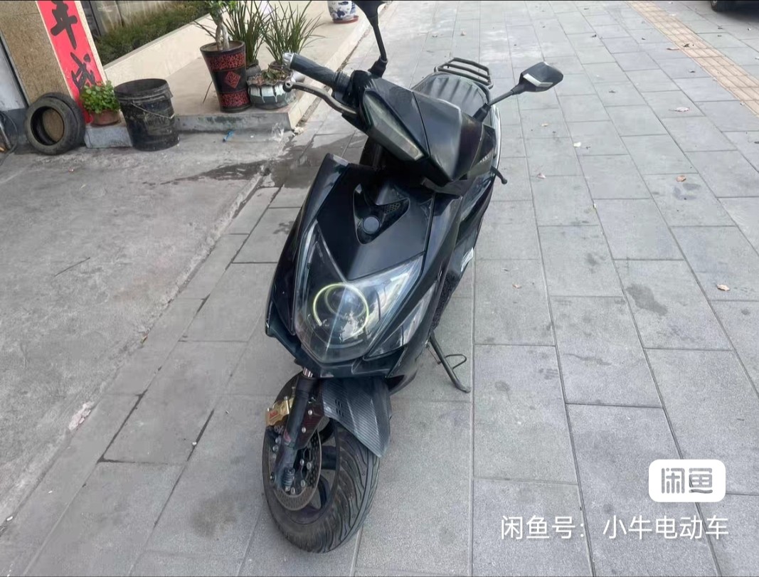 时速130 劲战四代目电动车电瓶车 72300 5000w 72100
