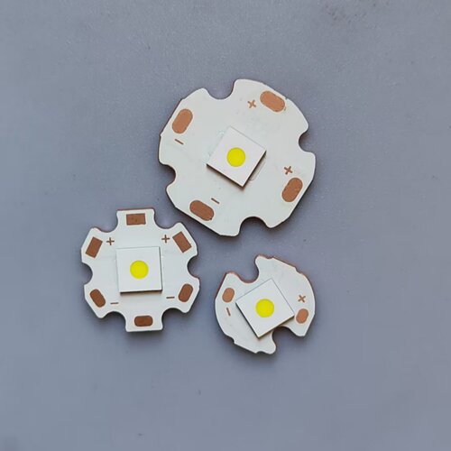 30W大功率LED强光远射激光炮手电筒舞台灯白激光7070灯珠3000lm
