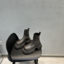 靴子女短靴秋冬季新款时尚英伦风复古方头厚底松糕轻便马丁靴百搭