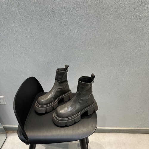 马丁靴布面松糕底短靴软皮面靴子