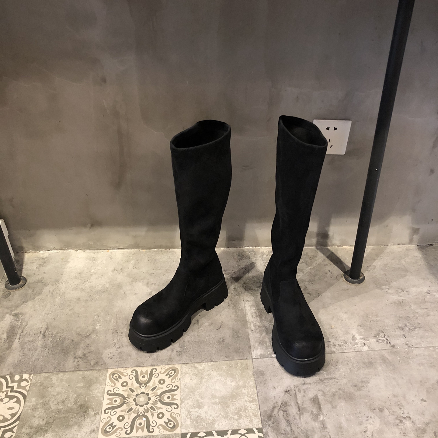 时尚性感绒面厚底高筒靴弹力靴子