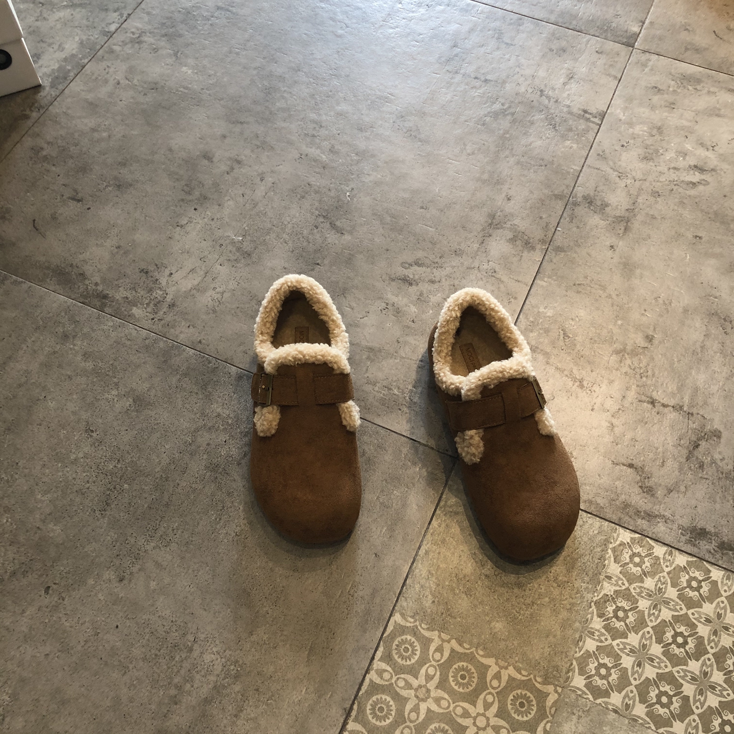 舒适百搭皮带扣加绒舒适平底棉鞋