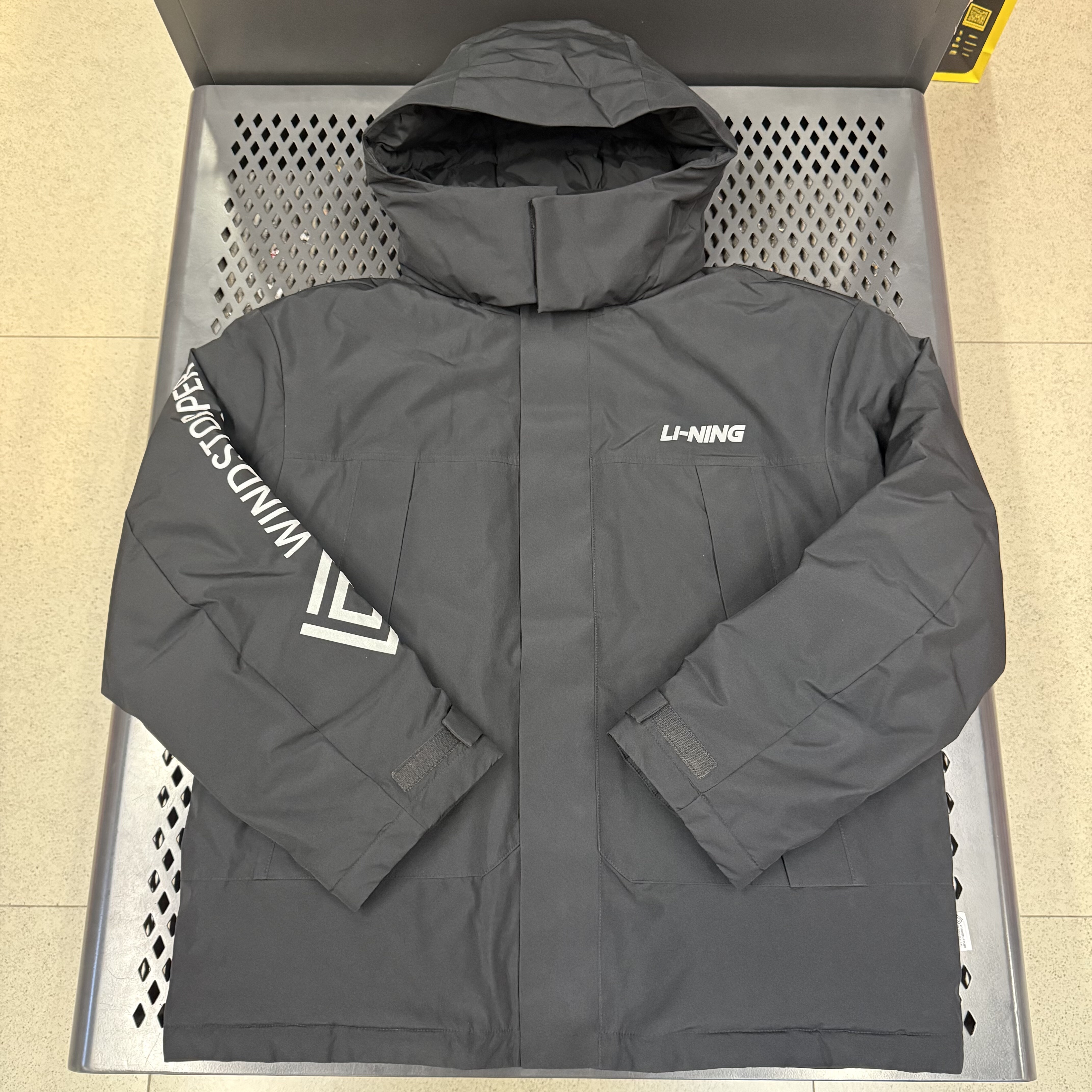 李宁火锅羽绒Gore-Tex防水保暖男子休闲运动羽绒服冲锋衣 AYMT321