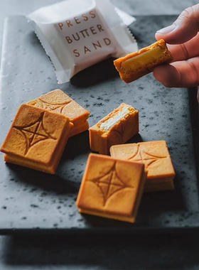 日本进口ins网红零食PRESS BUTTER SAND焦糖夹心奶油饼干礼品盒