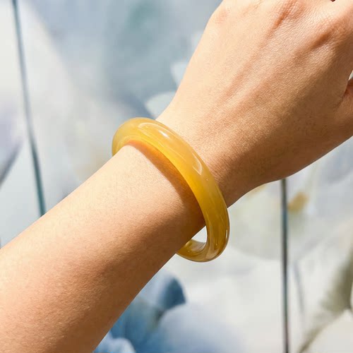 天然玛瑙手镯高冰玉髓女款黄金香槟金白月光玉镯冰种马料正品礼物