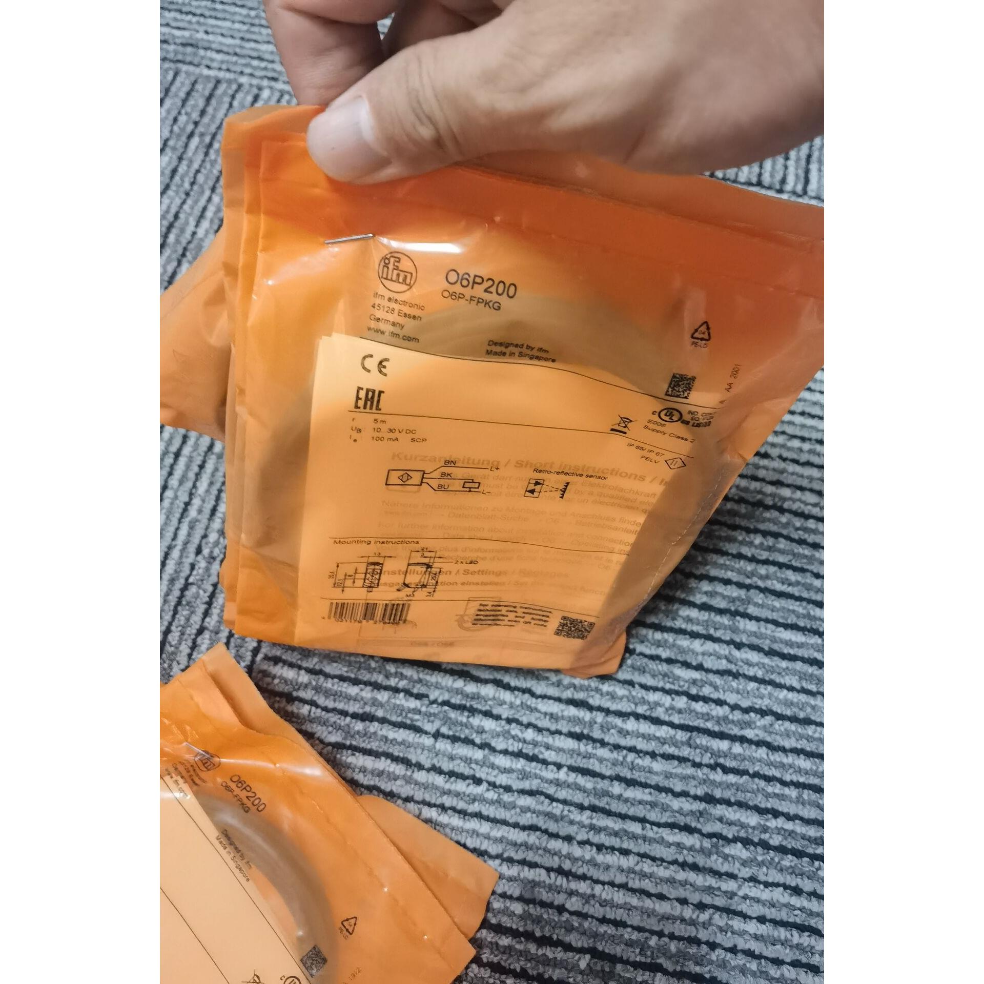 议价IFM易福门光电传器O6S200 O6E200 O6S202 O6E200