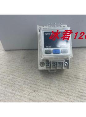 议价SMC压力开关PSE300T/PSE300-MLBC PSE300T PSE304-LBC PSE304