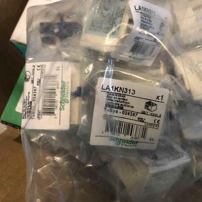 议价法国法国原厂原厂格 LX1FH2202 LA4FVP LA5F26550 LA5F33050