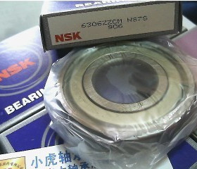 6306ZZCM 80306 30*72*19 NSK日本进口轴承内径30外径72高19毫米