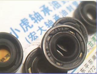 TC8*18*7A808TTO台湾骨架油封
