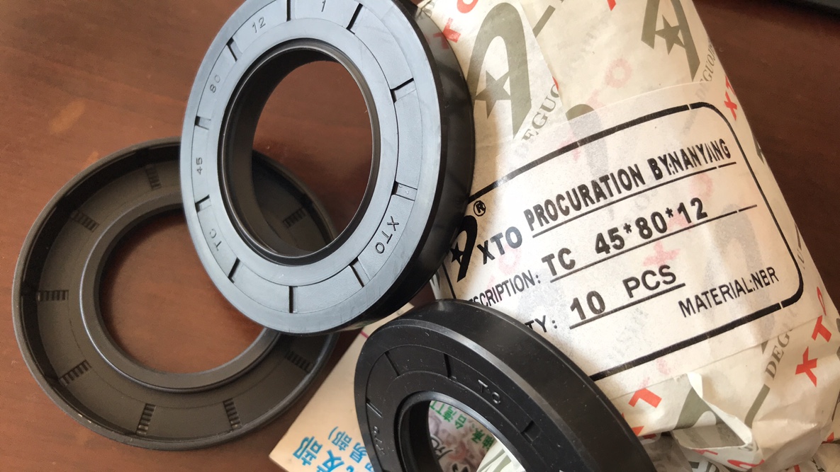TC45*80*12XTO自紧内骨架油封