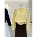 新款 小哲 毛衣外套女秋季 蜜蜂刺绣针织开衫 软糯外搭圆领上衣 韩版