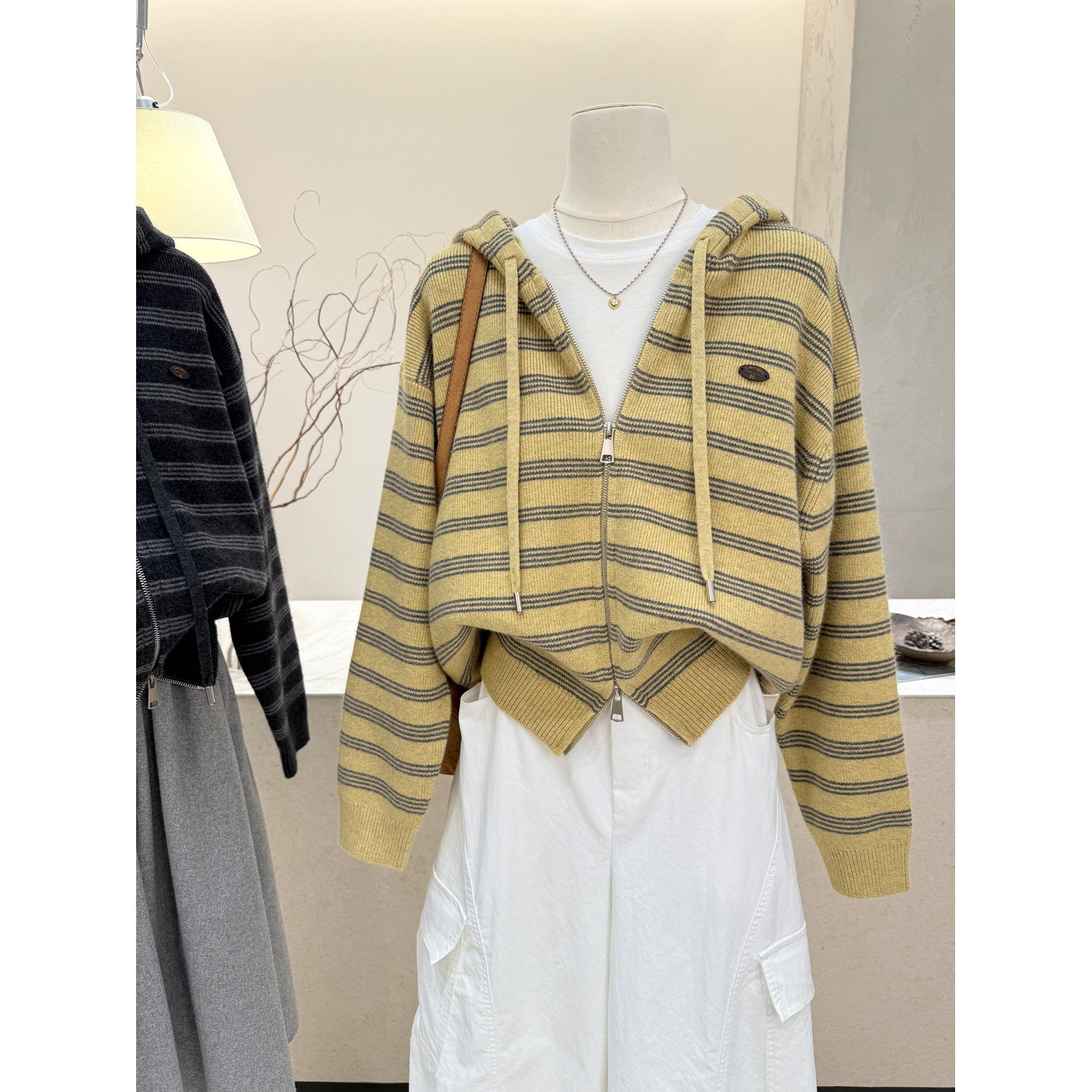 连帽拉链慵懒横条纹开衫毛衣外套