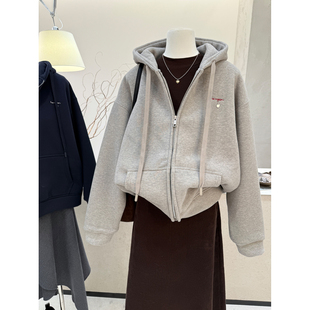 宽松休闲开衫 加绒卫衣外套女秋冬新款 上衣 双拉链连帽长袖 小哲