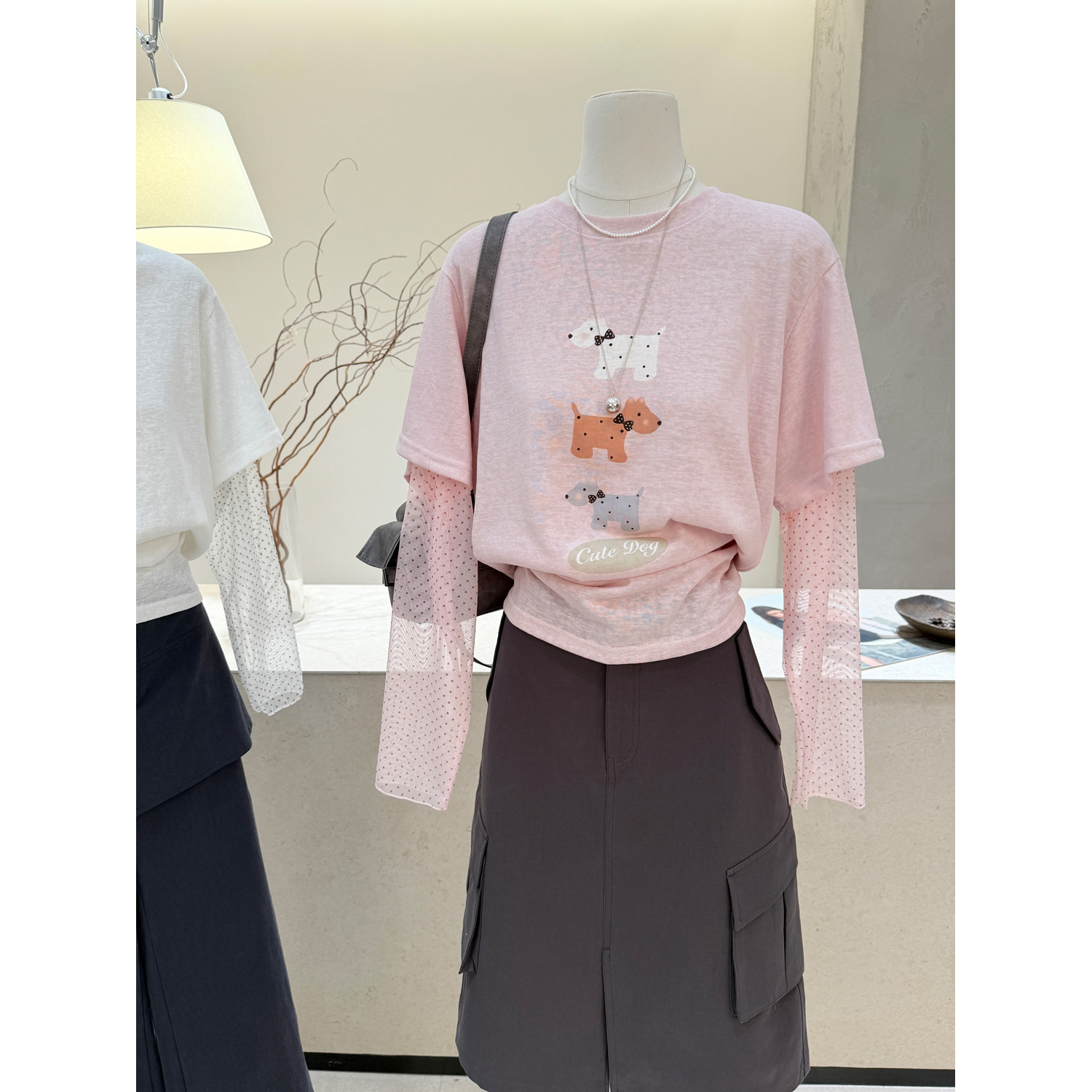 小哲 甜美可爱风粉色小狗印花长袖假两件T恤女宽松百搭落肩袖上衣