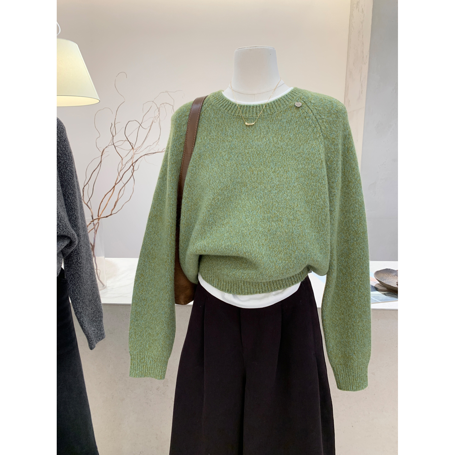 韩系圆领宽松慵懒风软糯毛衣