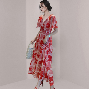 RM21788#夏装新款名媛女修身显瘦碎花系带红色高腰雪纺连衣裙长裙