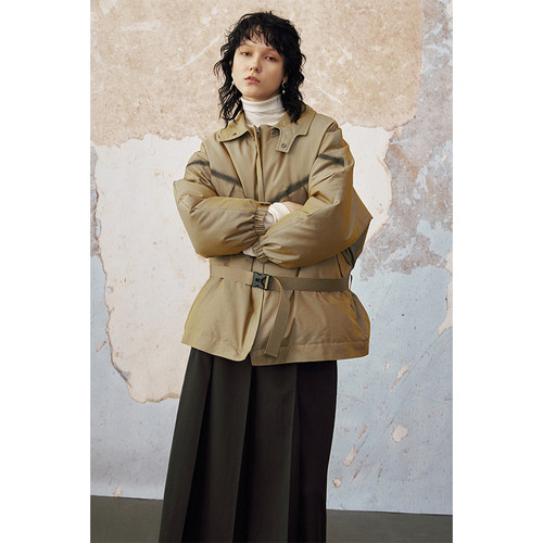 机能风风衣料方领鹅绒羽绒服