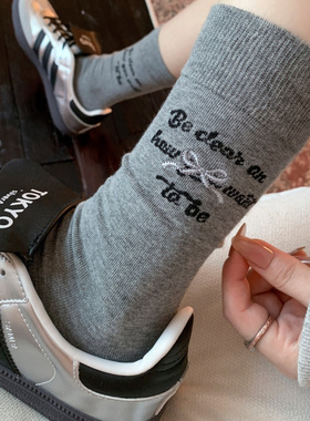 韩版袜子女字母蝴蝶结刺绣中筒袜ins韩系外穿灰色无骨堆堆袜