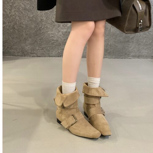 复古皮带扣软皮裤管靴女2026新款尖头气质短靴中筒骑士靴