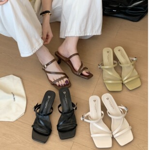 方头中跟一字带露趾高跟细跟气质凉拖鞋 韩版 女 新款 2026年夏季