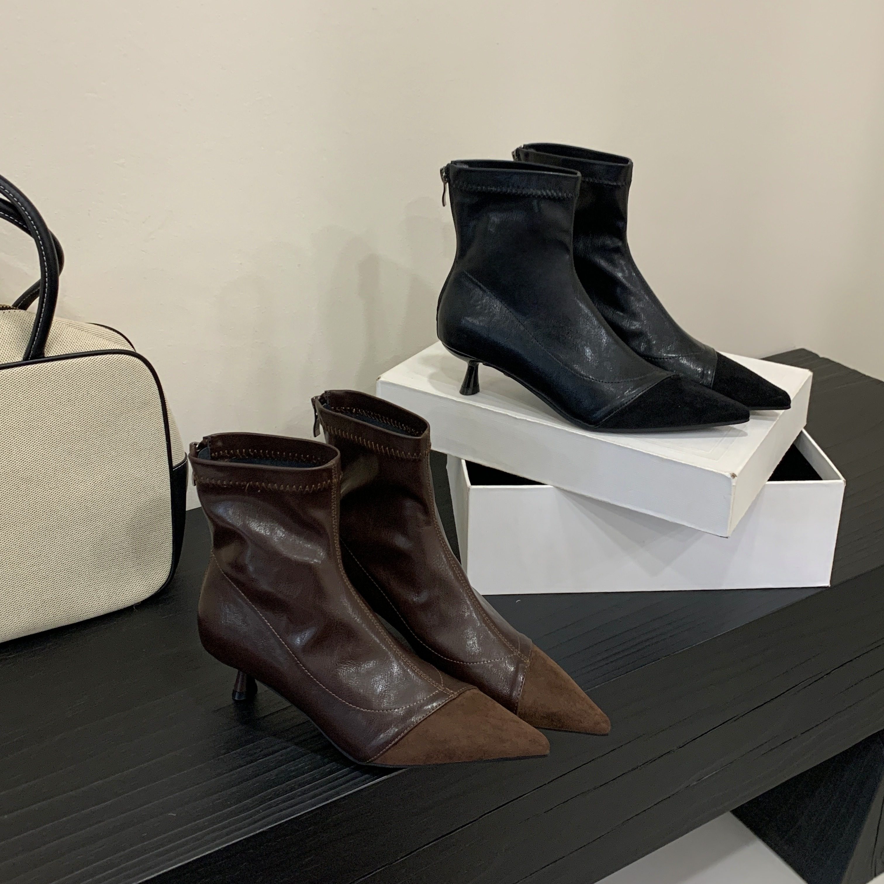 2025新款秋冬新尖头短靴女时尚简约款细跟中跟气质百搭拼接瘦瘦靴,女鞋,时装靴,淘宝优惠券,粉丝福利购,淘宝优惠卷