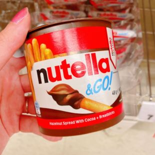澳洲代购直邮Nutella能多益榛子巧克力酱配手指饼干棒追剧零食48g
