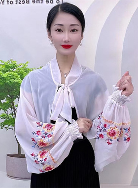 2026披肩外搭防晒衫夏季薄款冰丝外套短款复古斗篷配裙子洋气披风