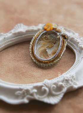 原创设计优雅贝雕卡梅奥胸针吊坠手工欧洲饰带绣soutache成品定制