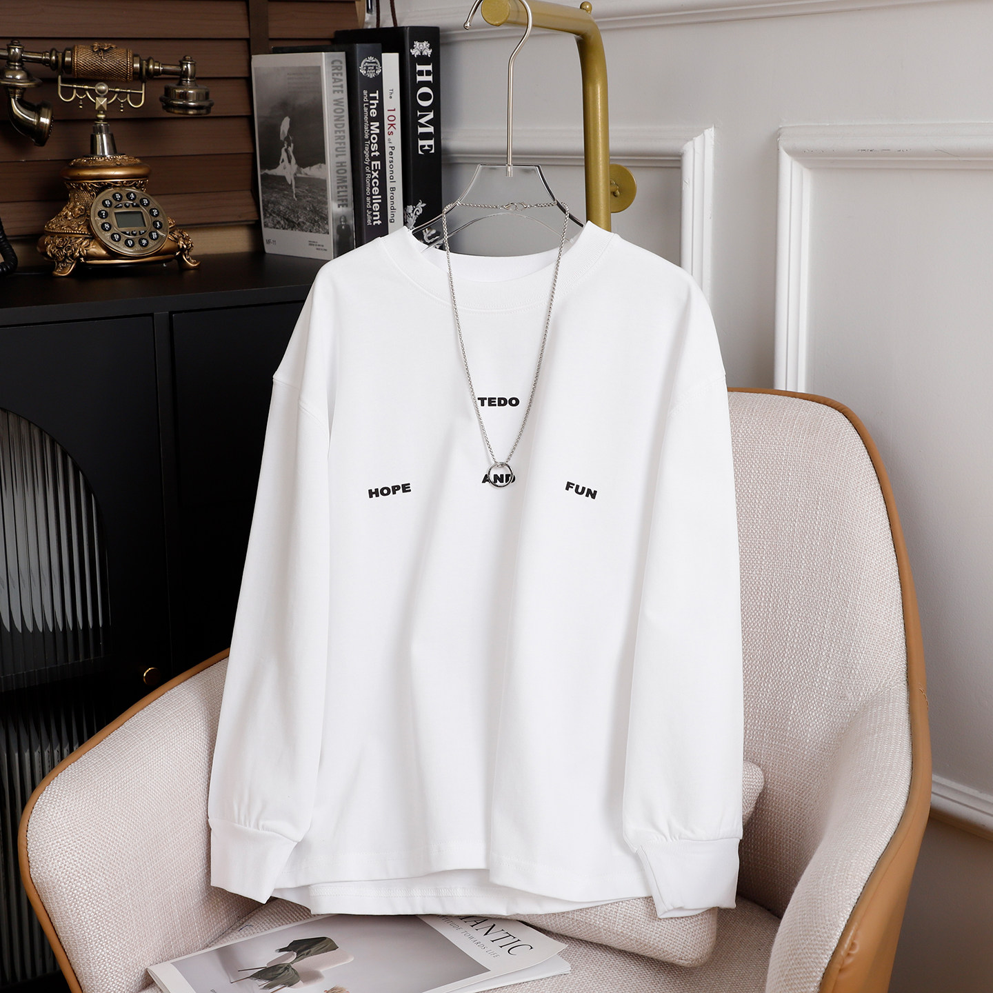 儿童白色打底T恤男女童圆领套头t中大童春秋简约百搭收口袖上衣