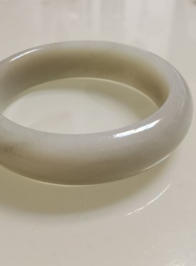 佘太翠玉镯女饰品豆青福利