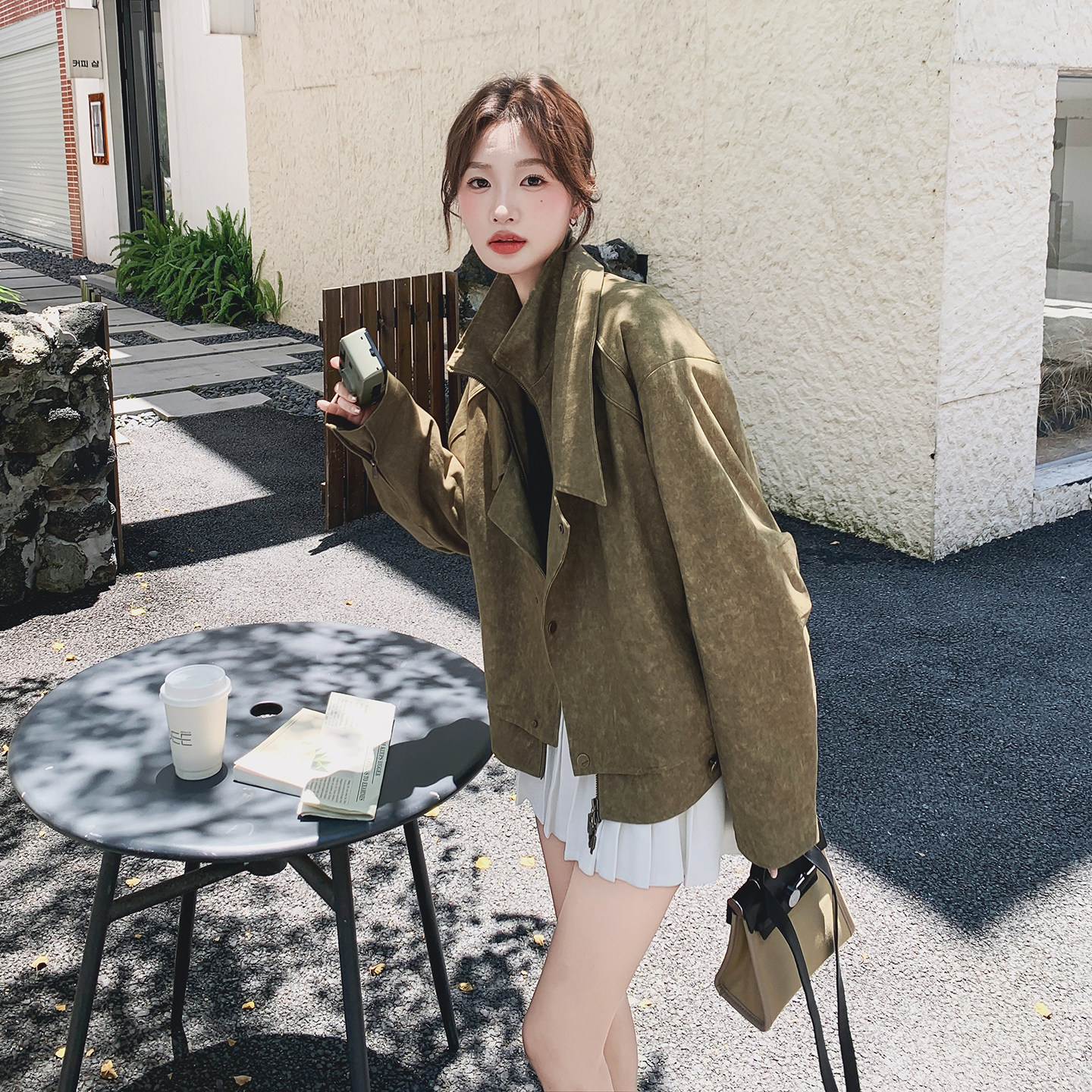 深绿色复古麂皮绒短外套女2025年秋季新款小个子又酷又飒夹克上衣,女装短外套,2C077