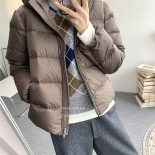 短款羽绒服冬季女款2025新款显瘦不臃肿连帽排骨小个子轻薄款外套