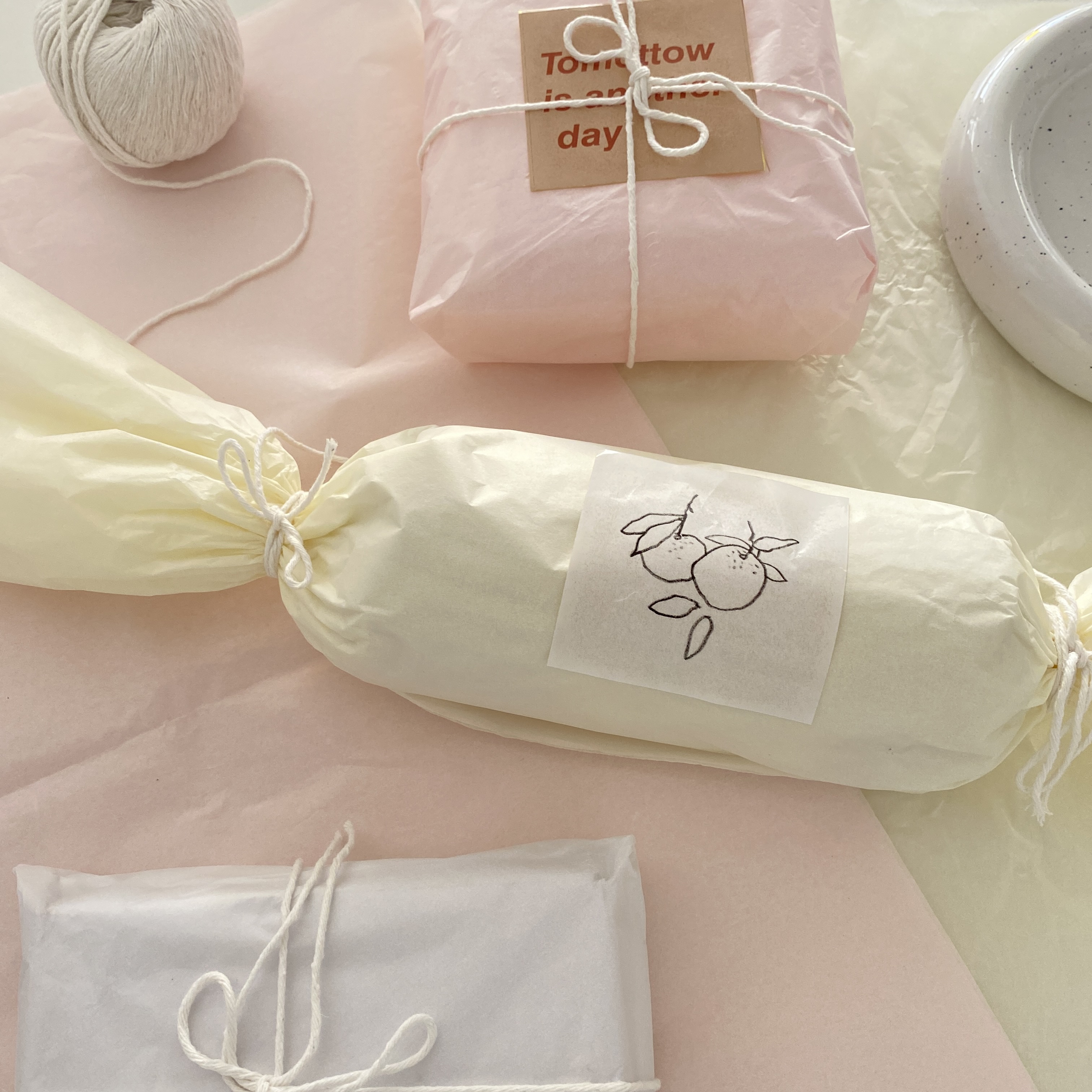 ins奶油色雪梨纸diy礼物包装纸