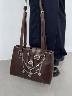 CryingCenter 油腊棕甜酷机车风斜挎包单肩包 含挂链 哭喊中心