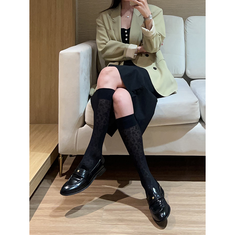 好品质小众时髦爱心小腿袜