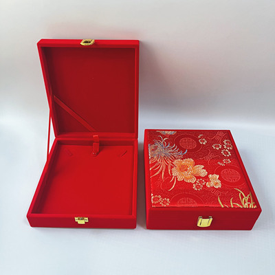 儿童饰品收纳盒包装盒手镯盒子首饰盒高级感高档收纳礼品盒项圈盒