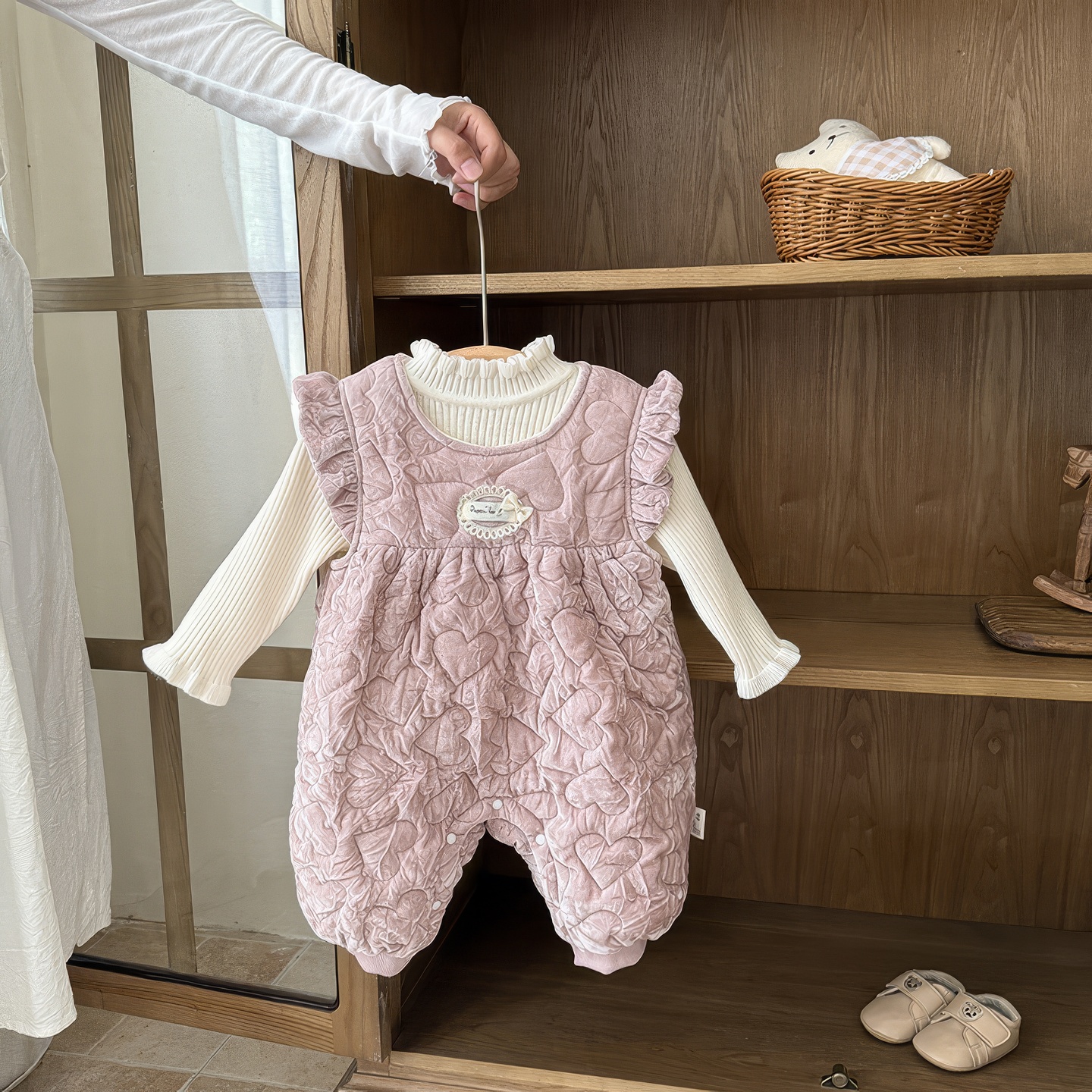 婴儿夹棉爬服毛衣打底衫套装冬季