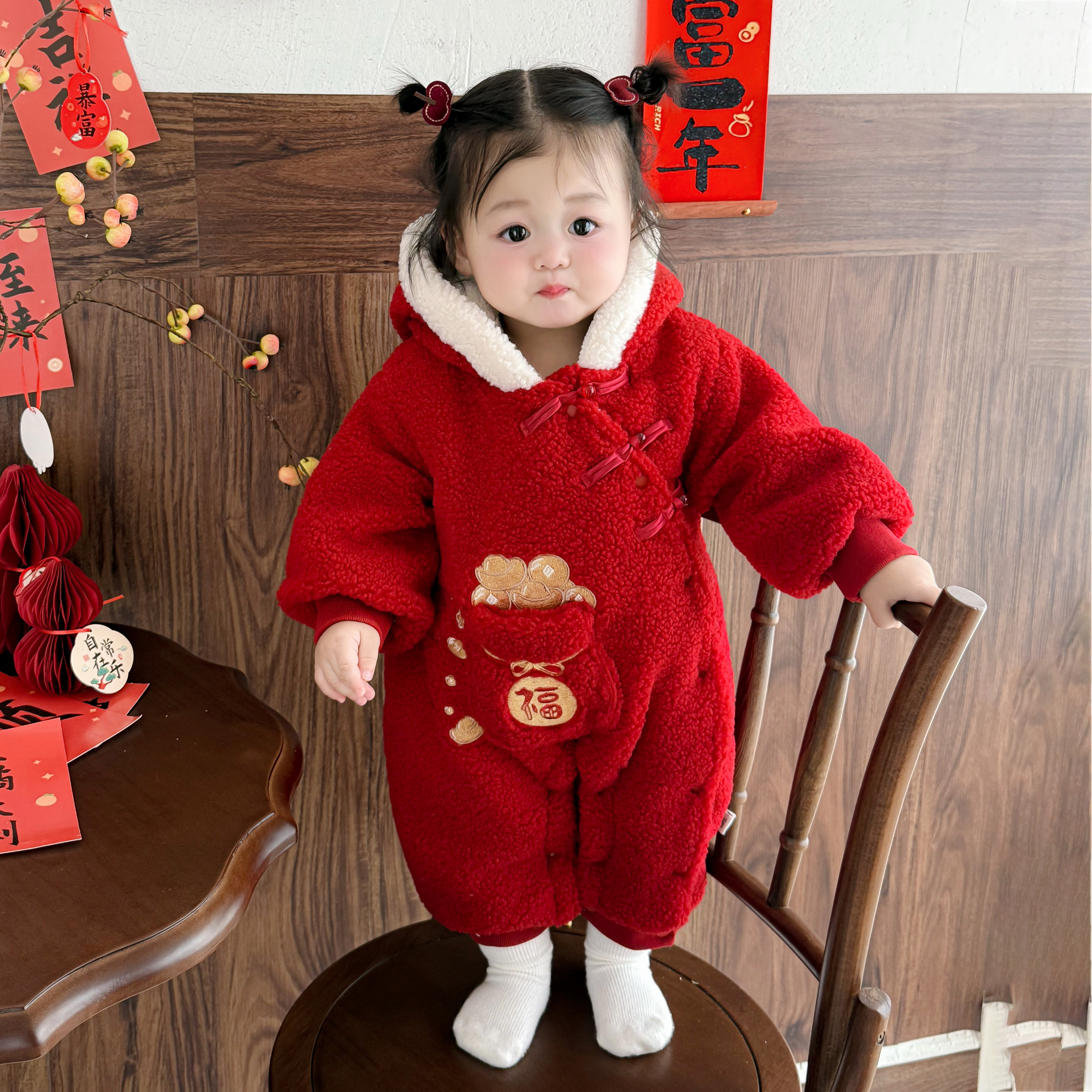 宝宝毛毛连体衣加绒加厚冬季新款连帽可爱福袋元宝婴儿拜年服洋气