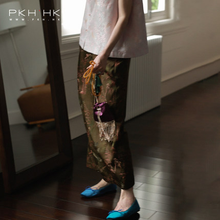 PKH.HK特新品本期重磅面料色彩敲JUE小花苞裙敲美时髦新中式半裙