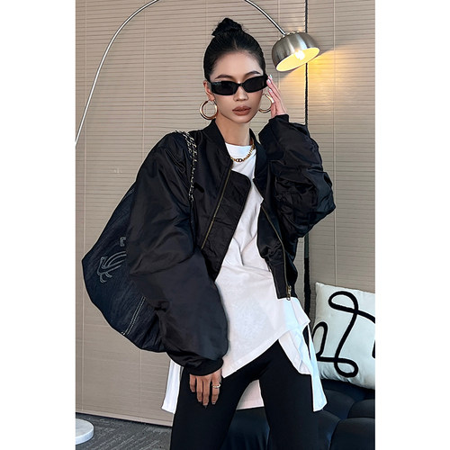黑色短裤棒球服cizzlemore
