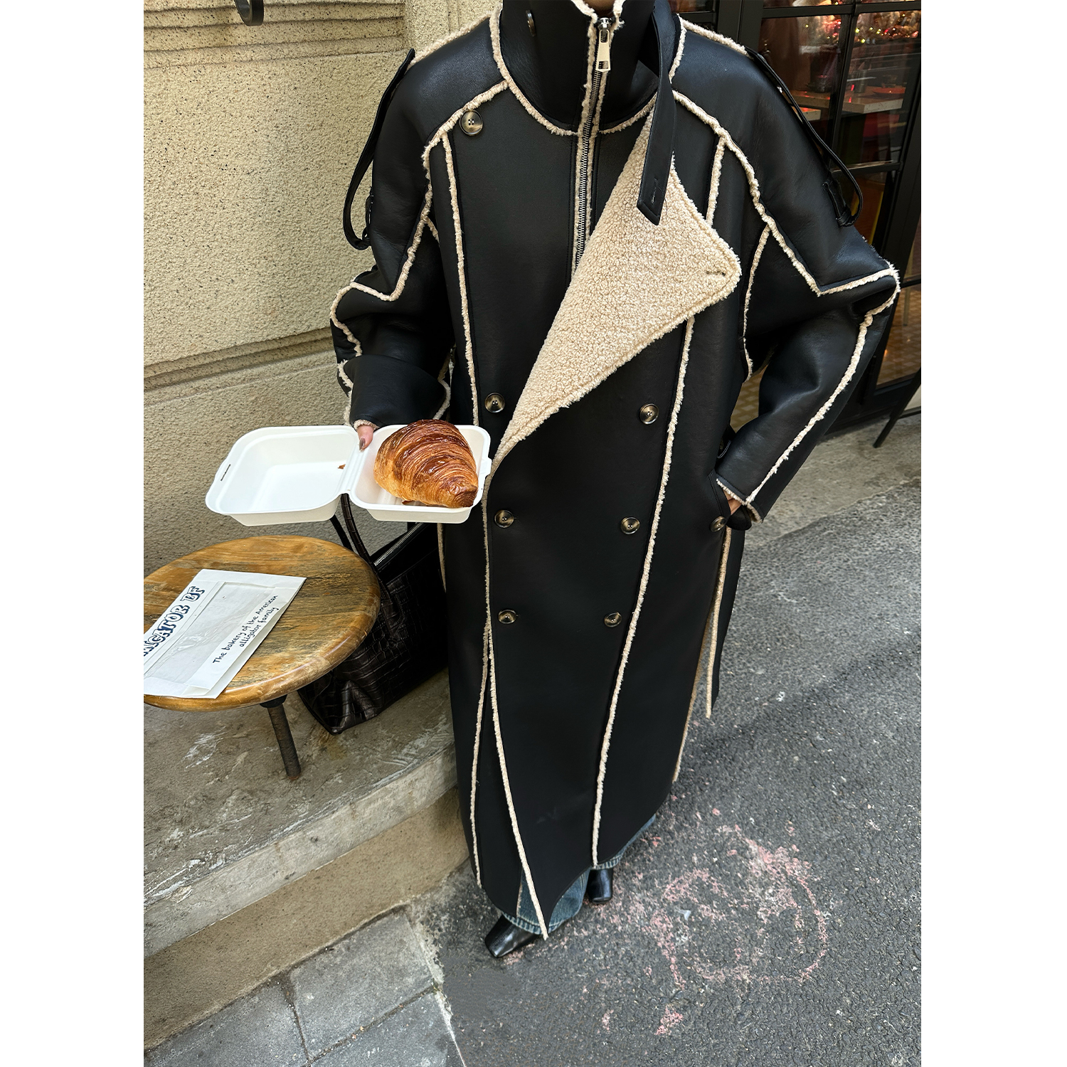 CIZZLEMORE【皓夜】新款加厚黑色锁边设计长款羊羔毛皮毛一体外套