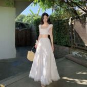 泰国三亚旅行拍照度假风套装 白色超仙女泡泡袖 上衣半身长裙两件套